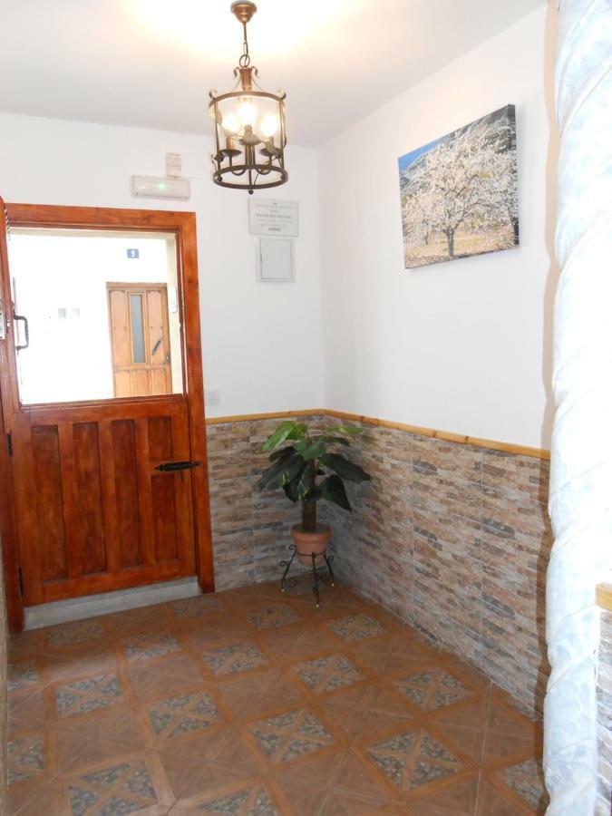 El Portal Viejo Apartment Cabezuela Del Valle Bagian luar foto