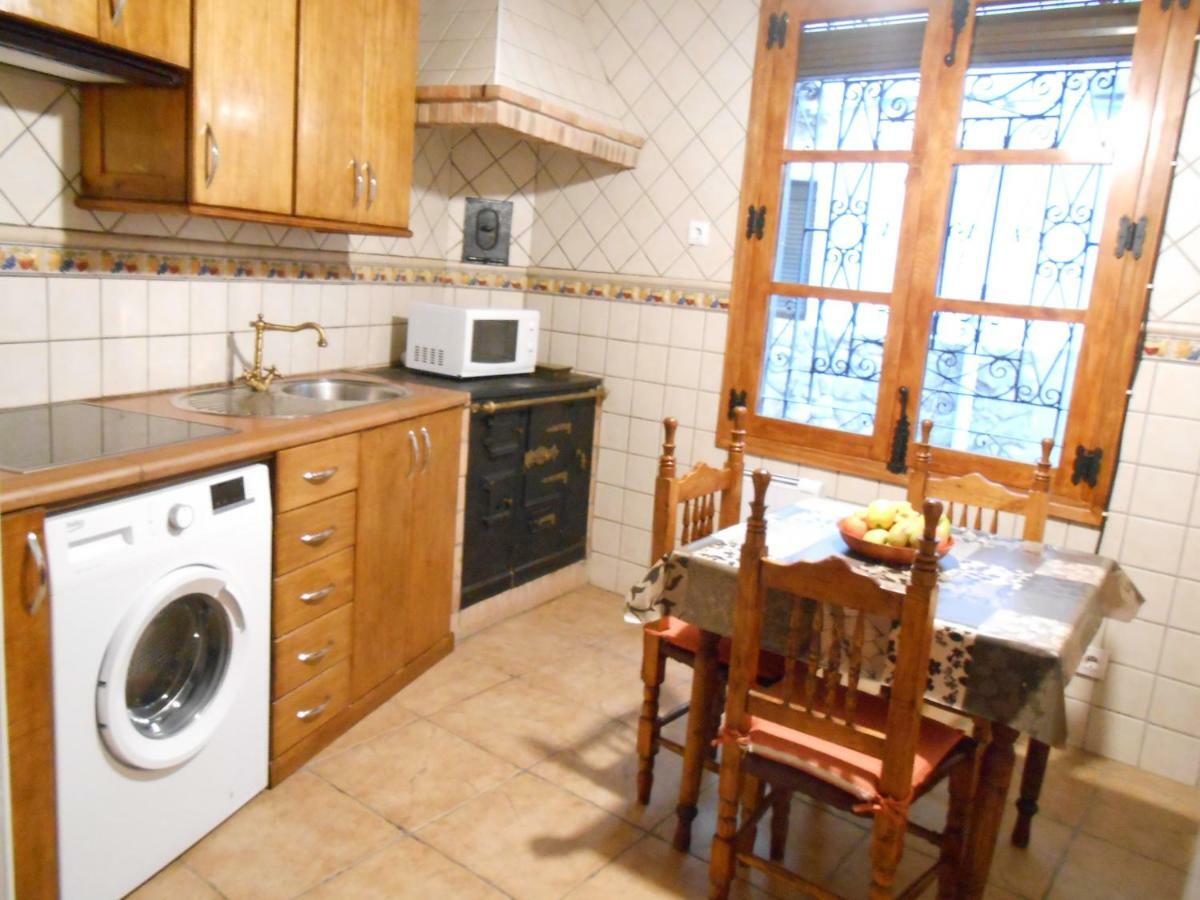 El Portal Viejo Apartment Cabezuela Del Valle Bagian luar foto